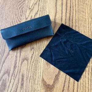 Guess leather glasses case with microfiber cleaning cloth